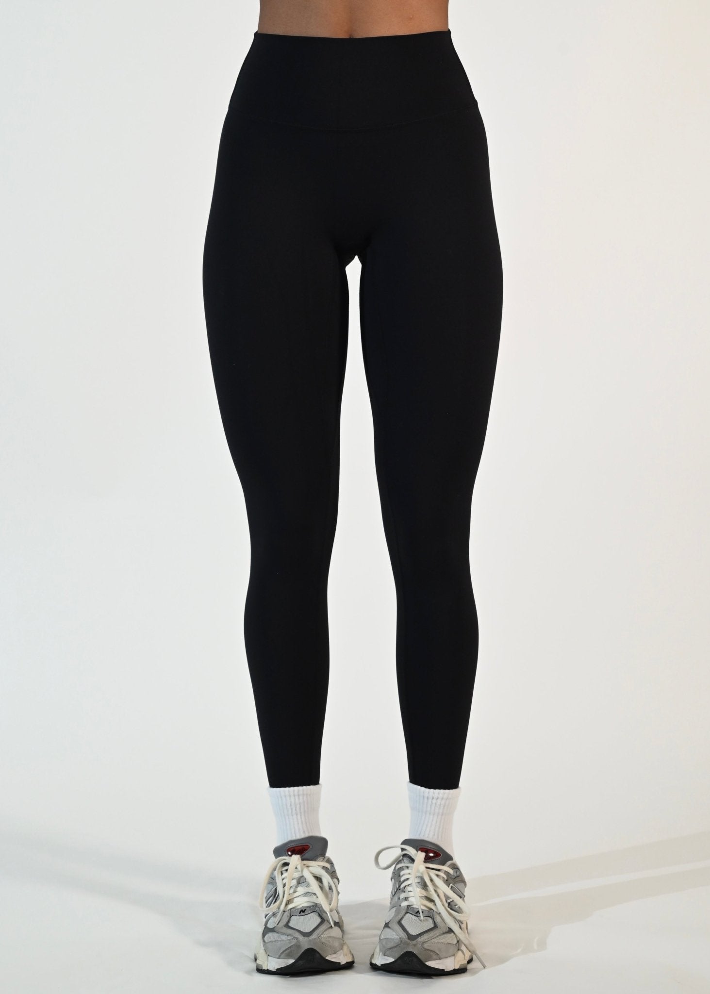 Seamless Celine Leggings - Black - Ellie Gymwear
