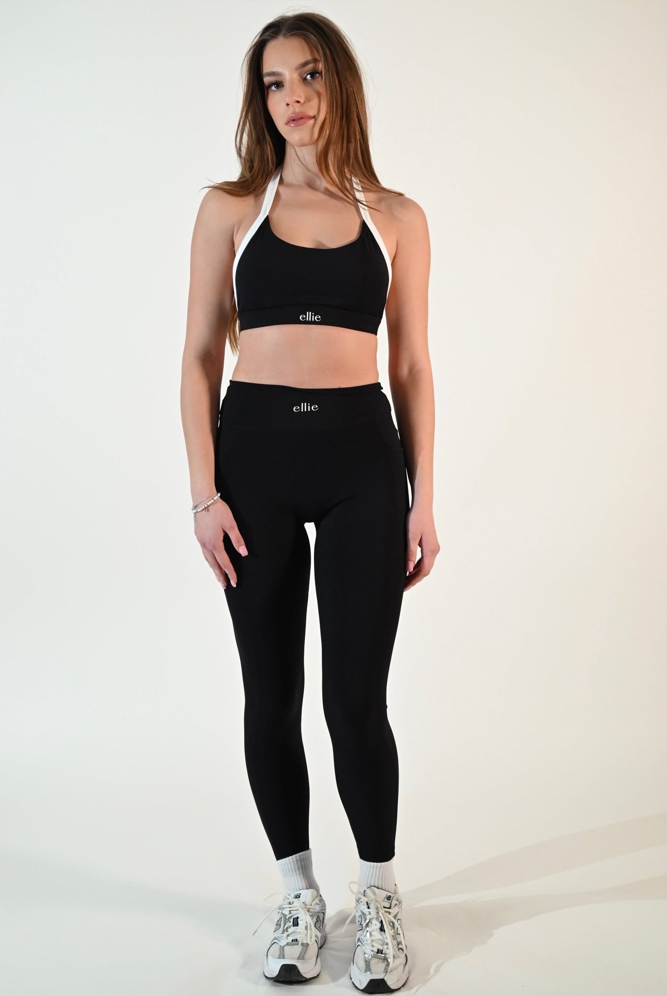 Side - Pocket Serene Leggings - Black - Ellie Gymwear